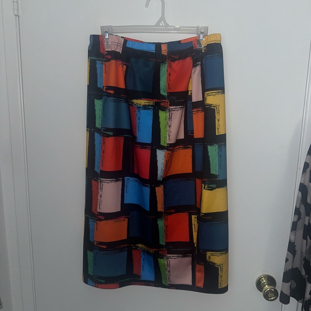Niggles Silky 27” long skirt